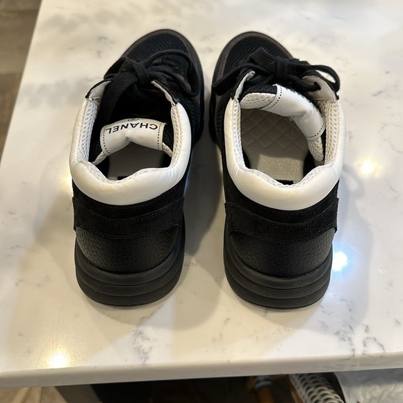 Chanel sneakers - Picture 5 of 9